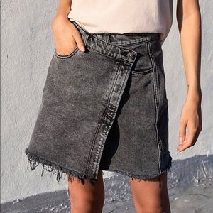 NWT Free People Parker Wrap Skirt, size 24 (00)